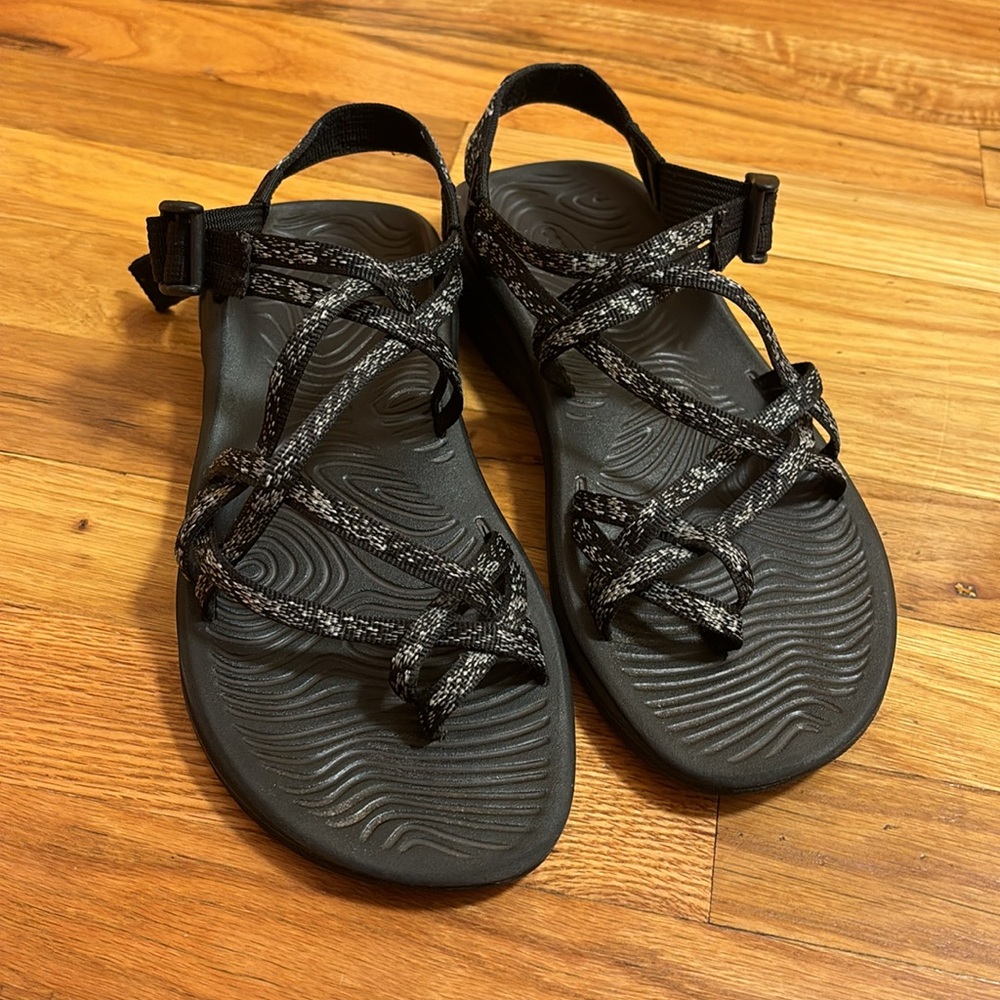Women’s Black Chacos Sandals